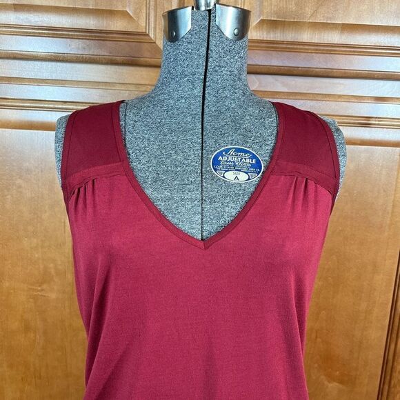 Banana Republic Raw Seamed Distressed Red Sleeveless Top Size S - Picture 6 of 14
